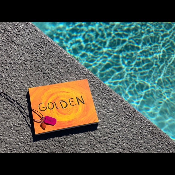 Meet your Posher, Katelyn - Picture 1 of 1